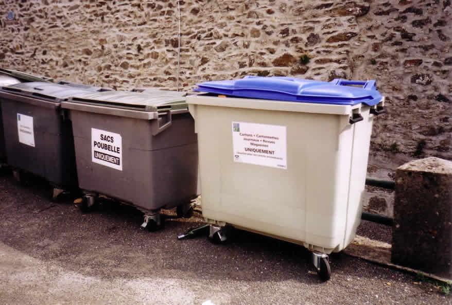 poubelles  Saissac